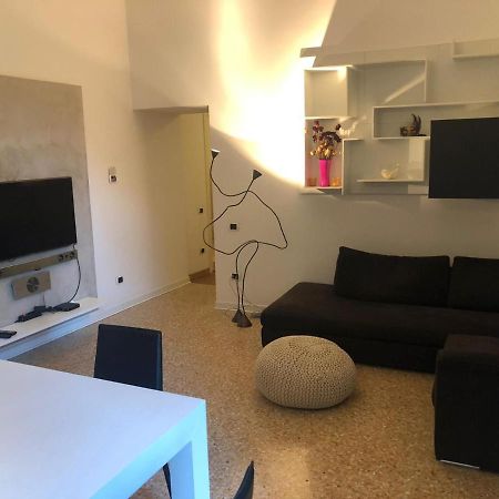 Ferienwohnung Rio Carmini Venezia Exterior foto