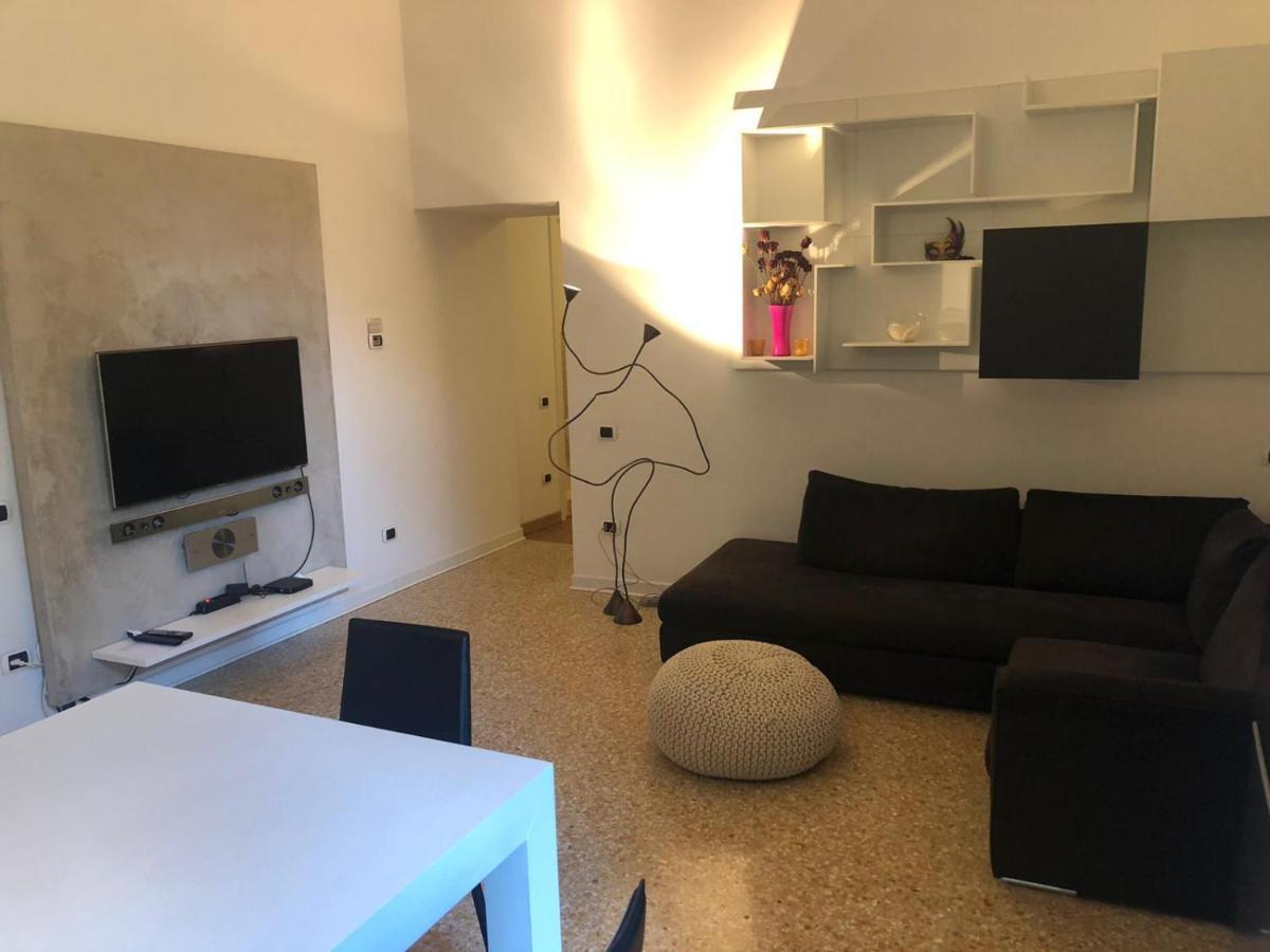Ferienwohnung Rio Carmini Venezia Exterior foto
